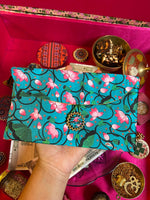 Load image into Gallery viewer, Pink Colloquial Divine Pichwai Shagun Envelope
