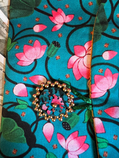 Pink Colloquial Divine Pichwai Shagun Envelope