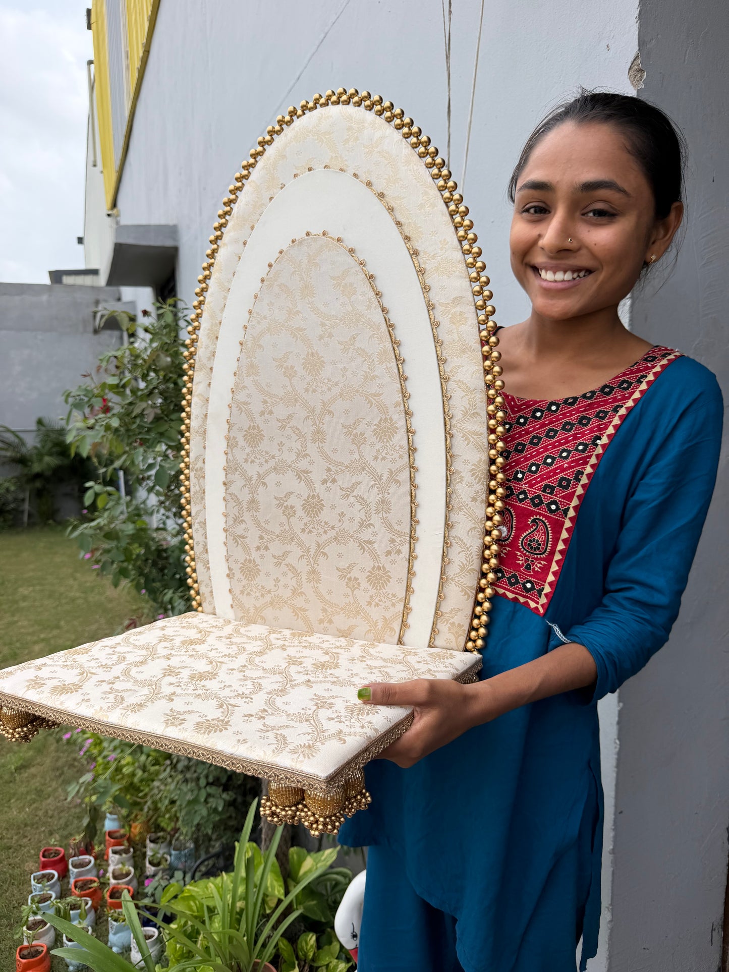 Shwet Kanak Modular Sinhasan