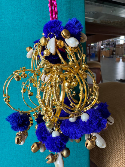 Kangan Jhilmil Hanging