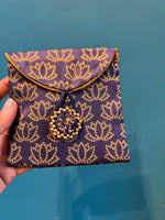 Load image into Gallery viewer, Kamal Bandhej Coin Pouch