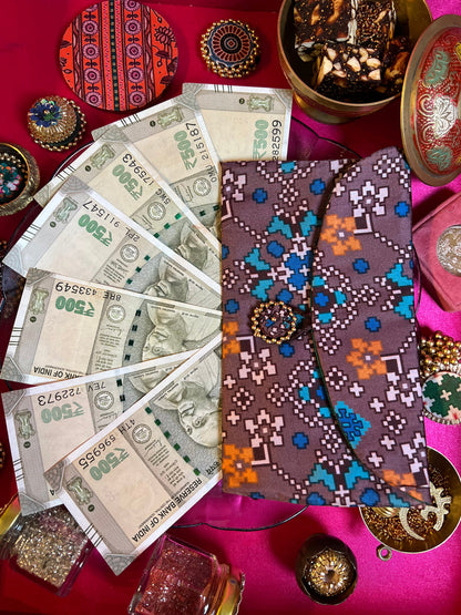 Pink Colloquial Divine Pichwai Shagun Envelope