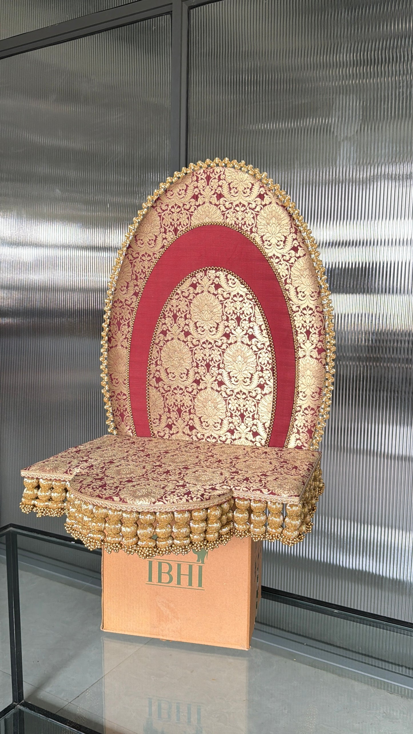 Ayush Custom Sinhasan