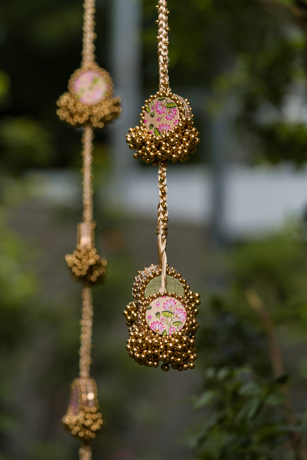 Pista Noor Hanging