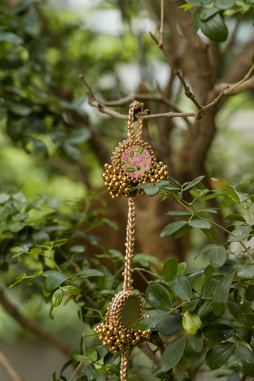 Pista Noor Hanging