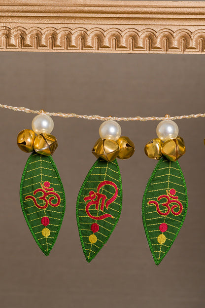Indu Ratna Mango Leaf Toran