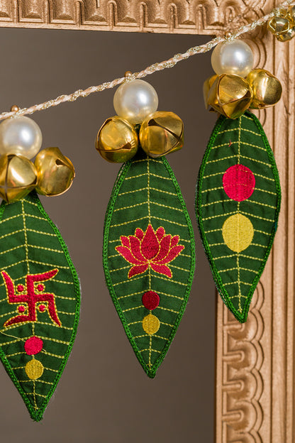 Indu Ratna Mango Leaf Toran