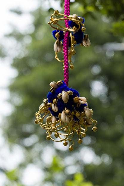 Kangan Jhilmil Hanging