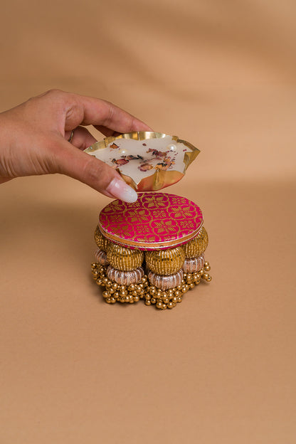 Chandkali (चांदकली) Dangler Platter