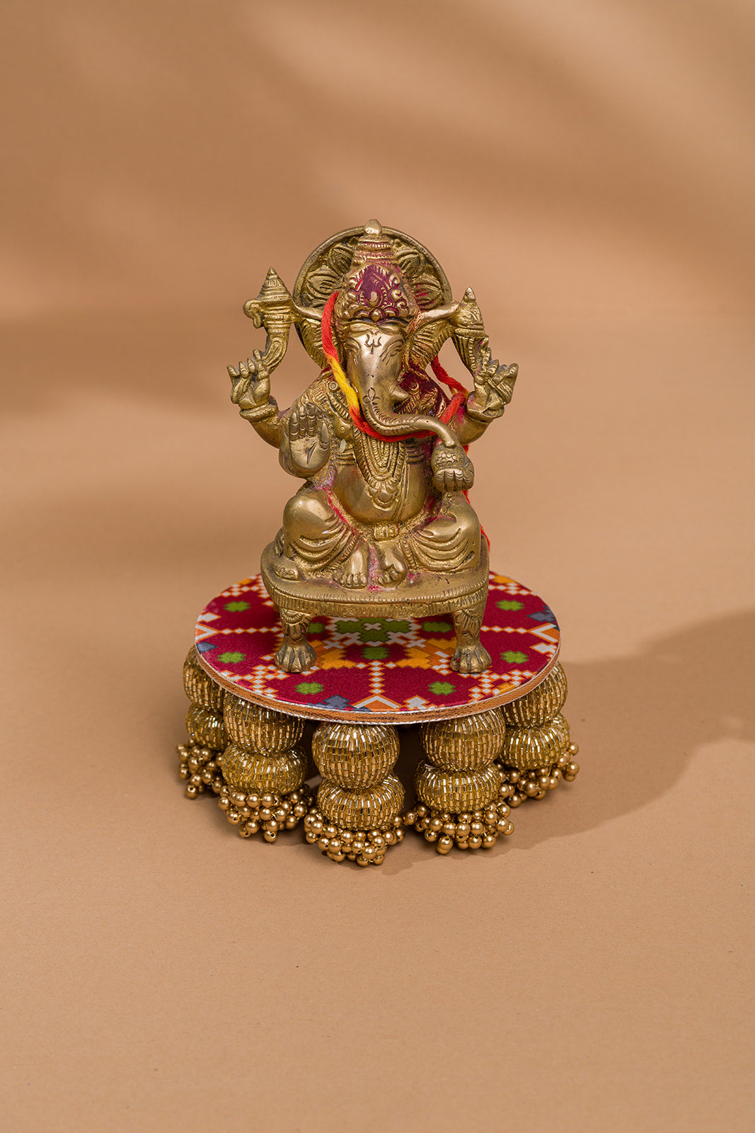 Maroon Navratna Patola 5 inches Dangler Platter