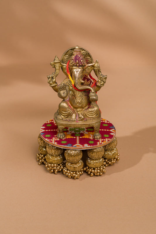 Maroon Navratna Patola 5 inches Dangler Platter