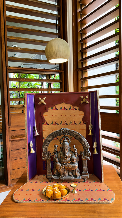 Devali Frame - Reversible Paithani Ganpati Decoration Backdrop