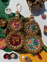 Load image into Gallery viewer, Shubh Labh Dangler- Solid Maroon+ Maroon &amp; Bottle Green Navratna Patola