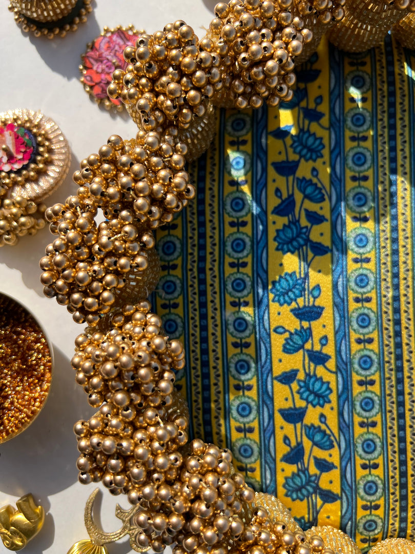 Lemon Yellow Congruous Divine Pichwai Dangler Platter (Medium)