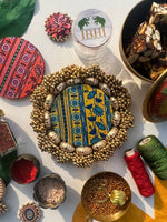 Load image into Gallery viewer, Mor Bani Thangat Kare &amp; Yellow Congruous Divine Pichwai Mini Pallet
