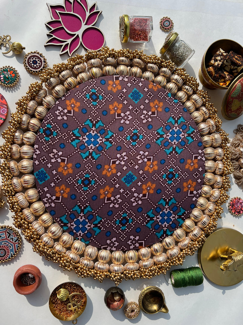 Beauty on Duty Rangoli Large: Hazelnut Brown + Purple Navratna Patola