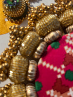 Load image into Gallery viewer, Chaandbali OM Pallet: Bottle Green + Pink Navratna Patola