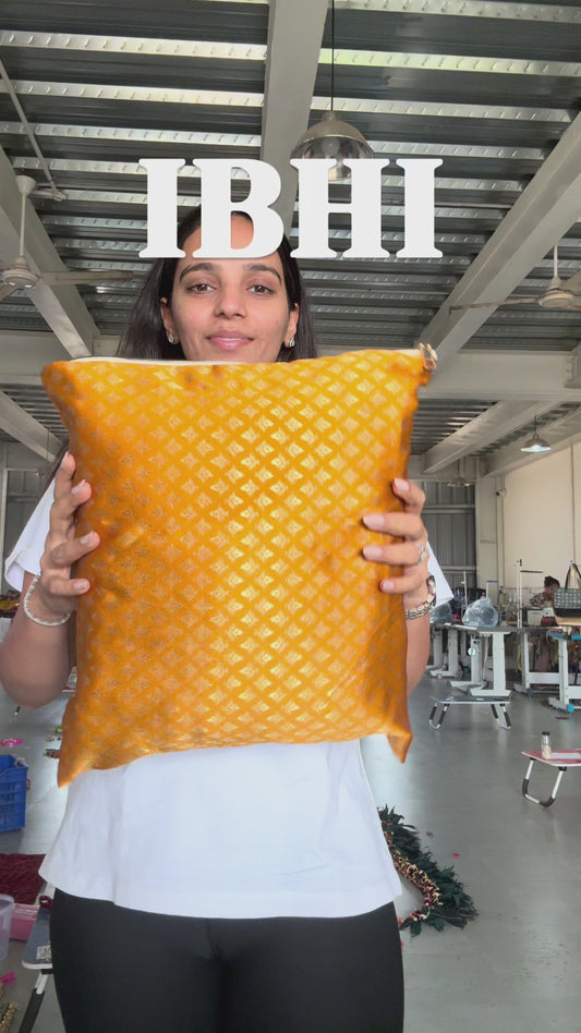 Chandan Aasan – Banarasi Floor Cushion Set of 4 with Storage Cover