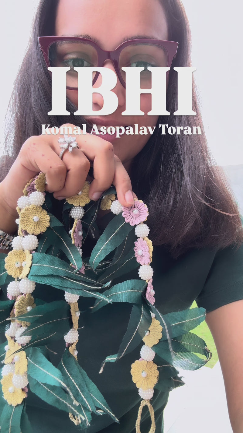 Komal Asopalav Toran