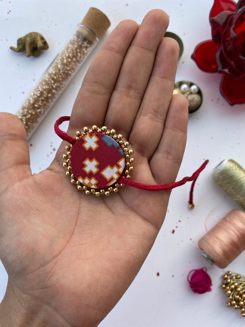 Maroon Enchanted Prakash Rakhi - IBHI