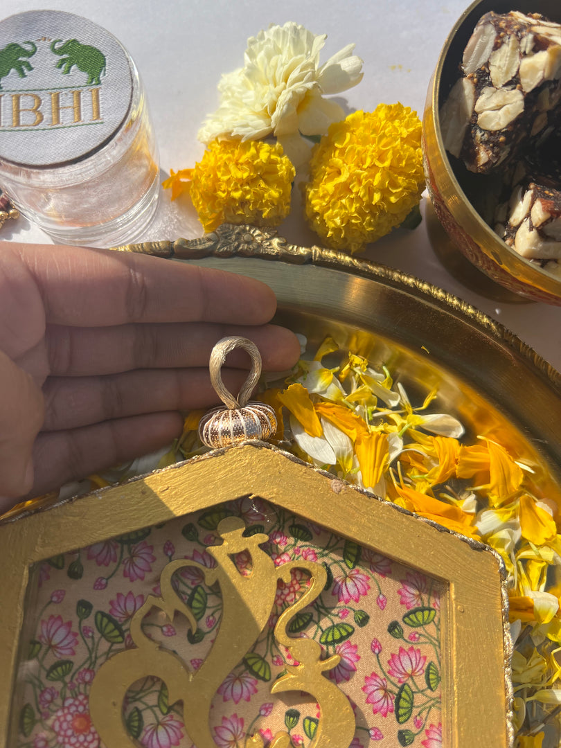 OG Inflorescence Divine Pichwai Ganpati Glass Door Hanging